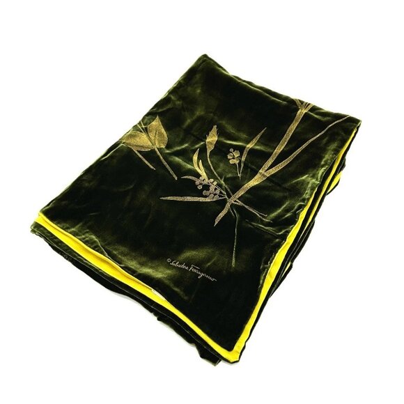 Salvatore Ferragamo plant motif Stole/Shawl Velor Green